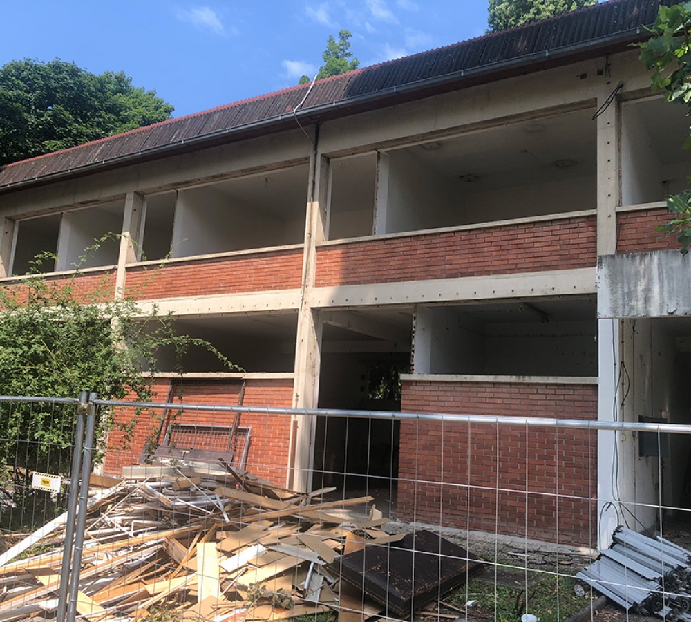 Rušenje postojećih objekata Končar