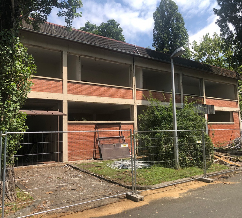 Rušenje postojećih objekata Končar